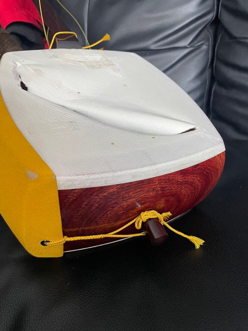 しんぞー三味線 紅木 1本溝 子持綾杉胴　東さわり　糸巻素六黒檀　付き