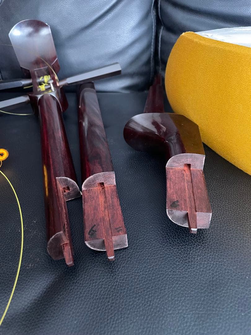 しんぞー三味線 紅木 1本溝 子持綾杉胴　東さわり　糸巻素六黒檀　付き