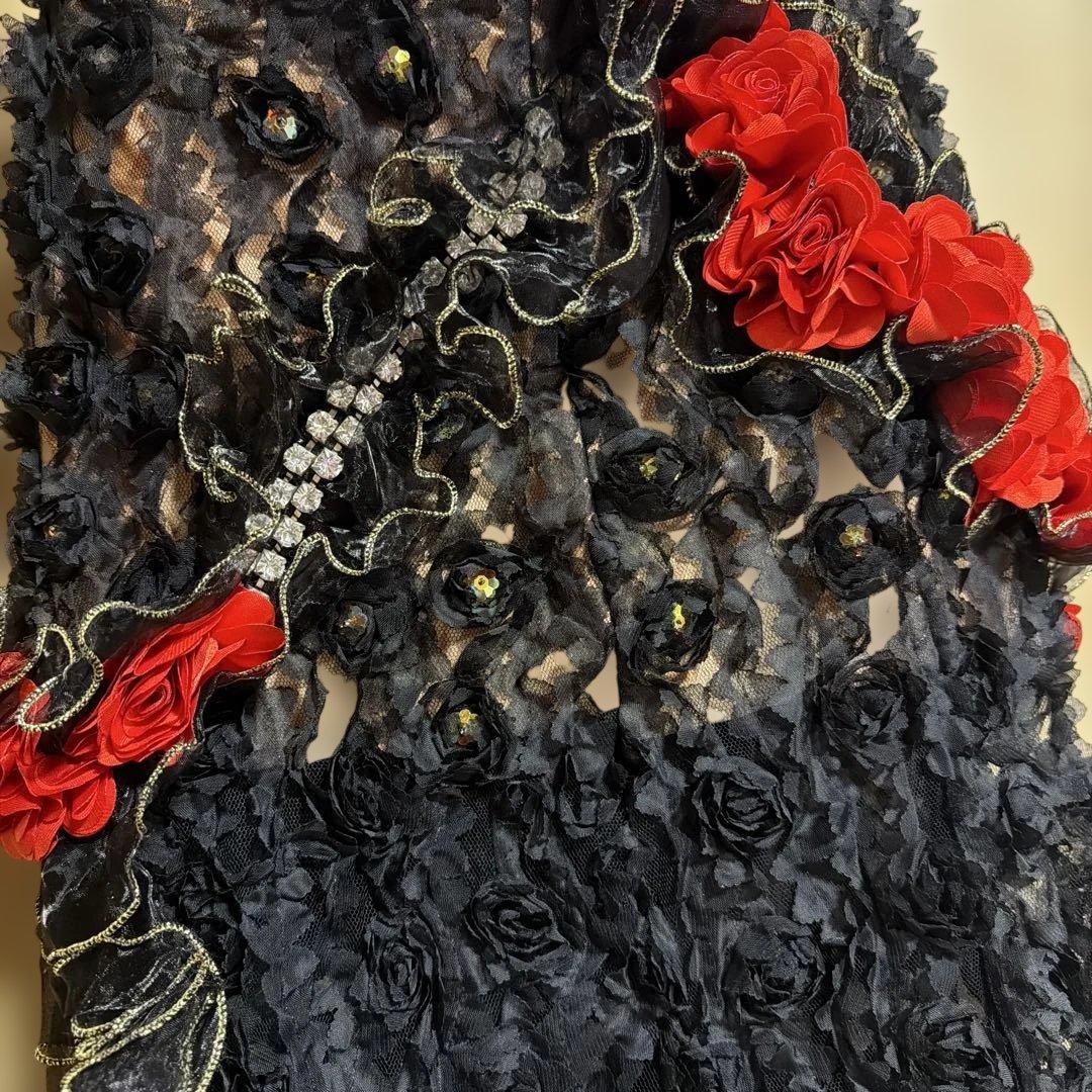 ベリーダンス セットアップ 黒と赤 花柄