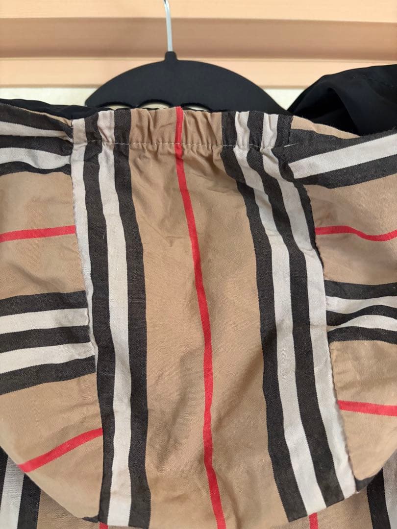 BURBERRY バーバリー　リバーシブルナイロンジャンパー　130
