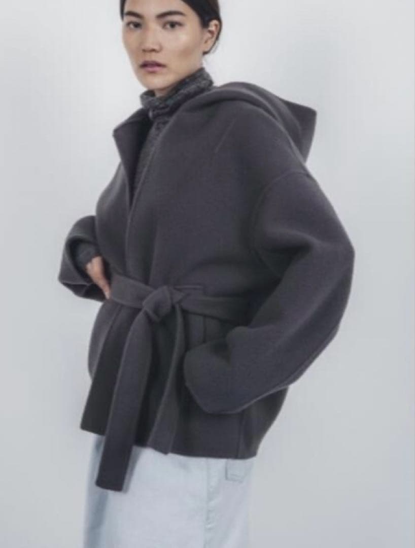 スタンニングルアー　ショート フーディ リバーコート　ホワイト　グレー　s