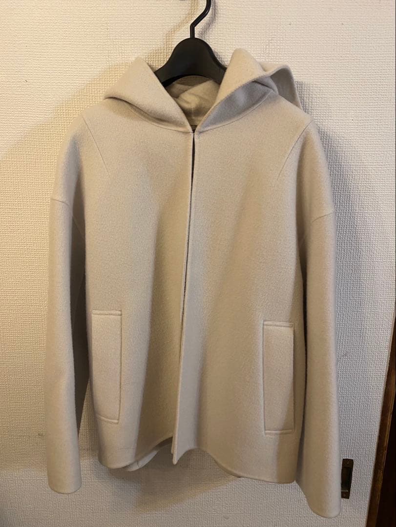 スタンニングルアー　ショート フーディ リバーコート　ホワイト　グレー　s