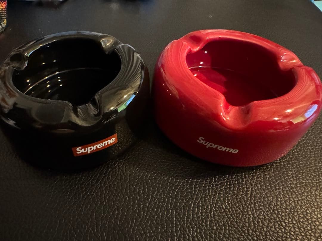 喫煙具・ライター supreme 11AW ASHTRAY RED BLACK SET