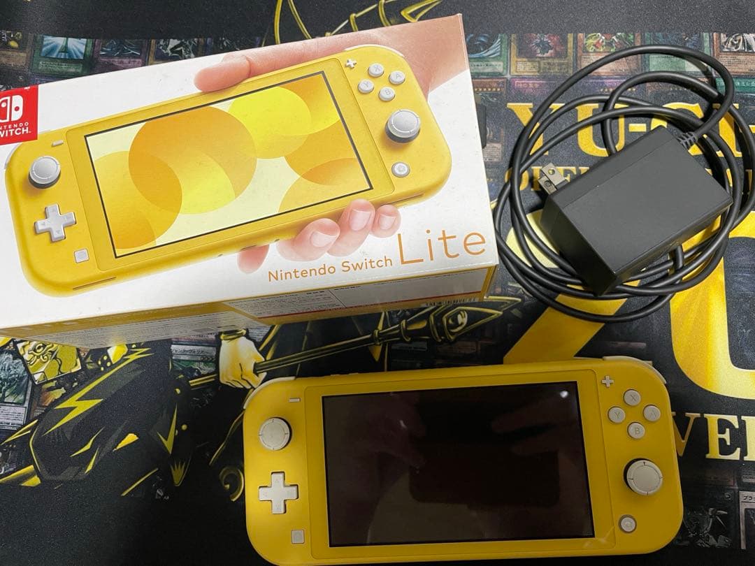 Nintendo Switch Lite スイッチライト イエロー 本体
