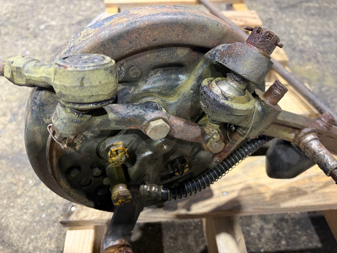 ダイハツコンパーノ　フロントブレーキ