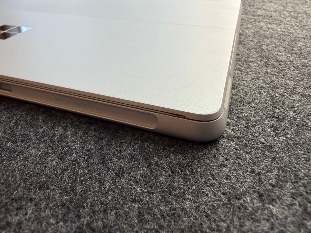 K*ウ様 【希少】Surface Go3 Core i3 8GB SSD128G