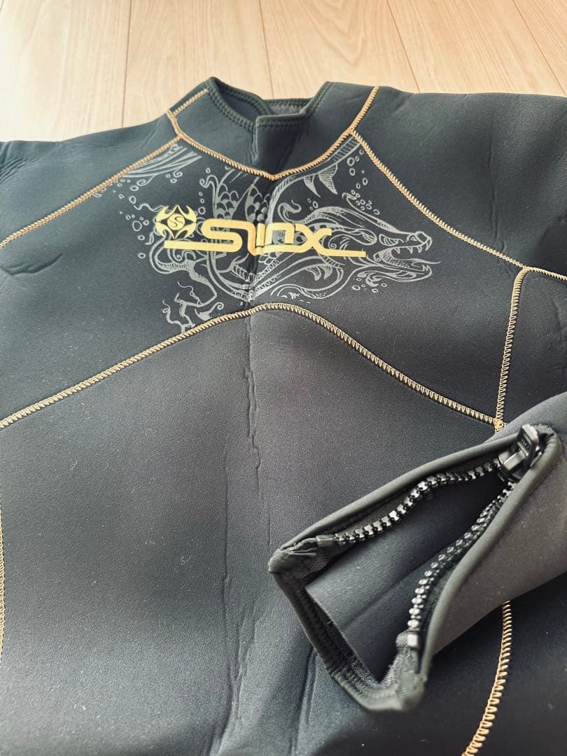 未使用タグ付き☆ フルウェットスーツ5mmサーフィン裏起毛 メンズ2ＸＬ