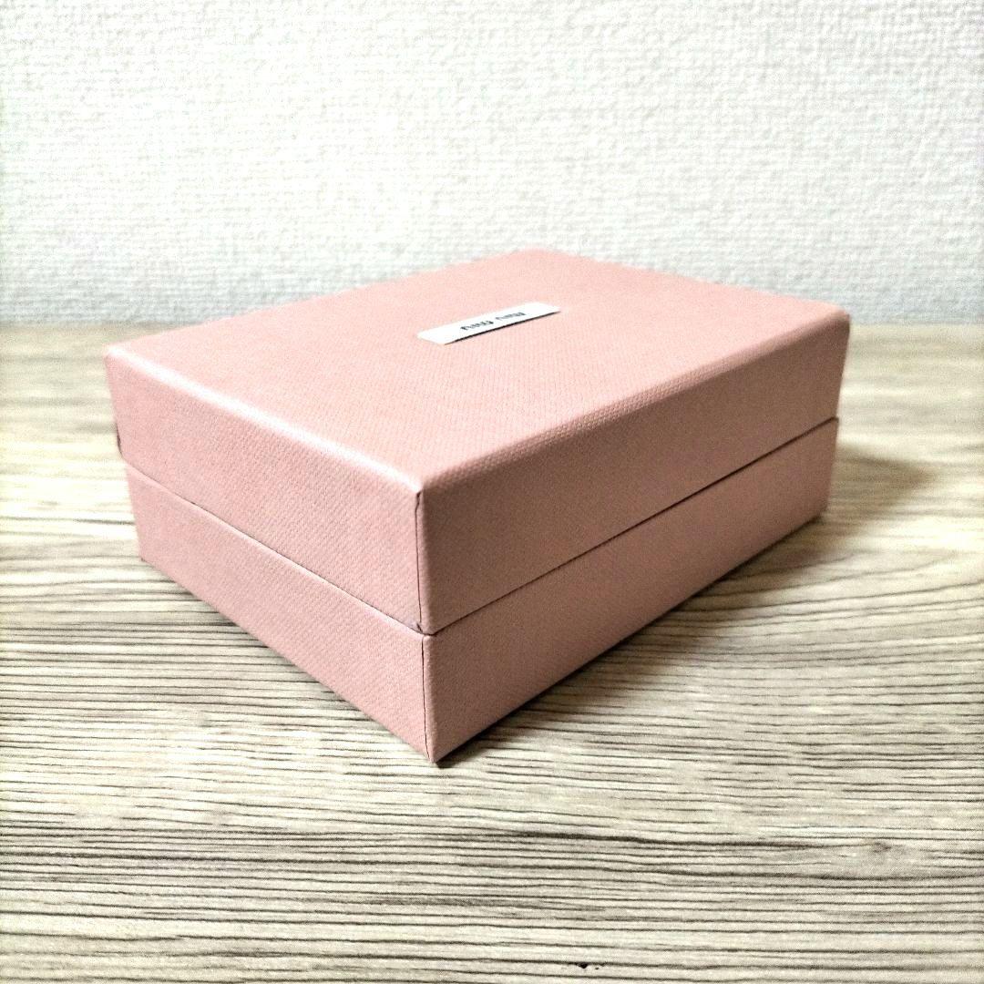 未使用 ミュウミュウ マドラス レザー 6連 キーケース グレー