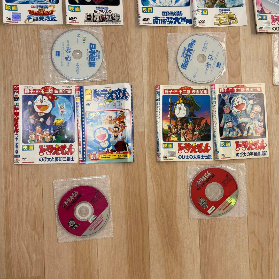 ドラえもん映画　DVD 35作品セット　藤子・F・不二雄　水田わさび　まとめ売り