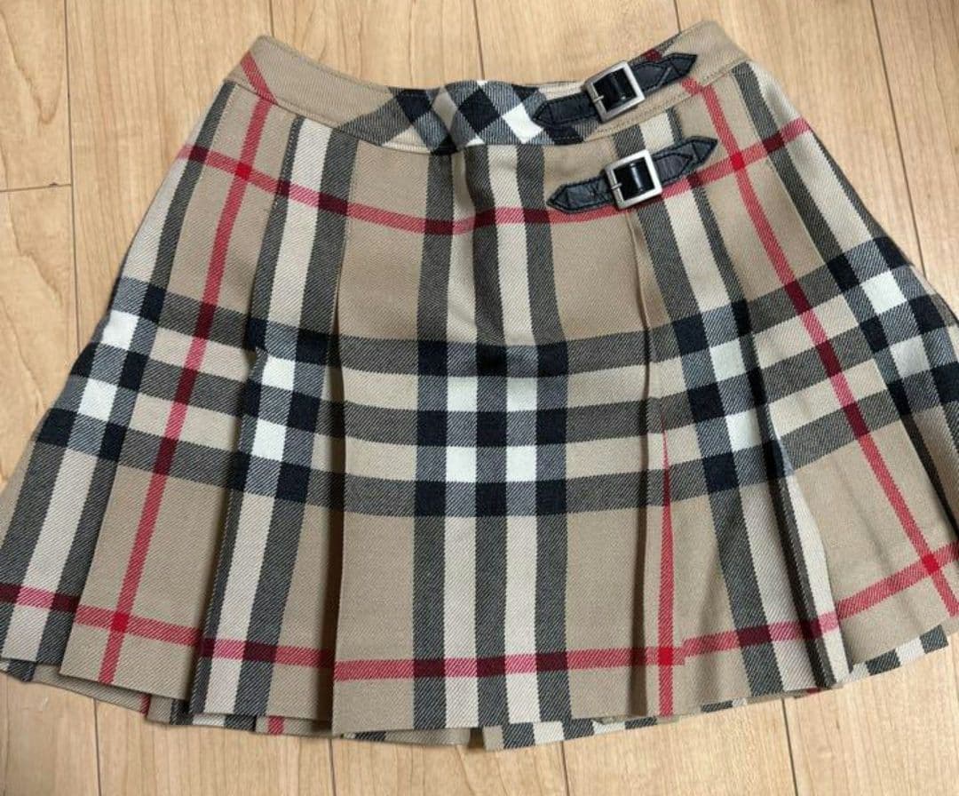 BURBERRY　バーバリー フォーマルスーツ入学式 女の子 卒園式