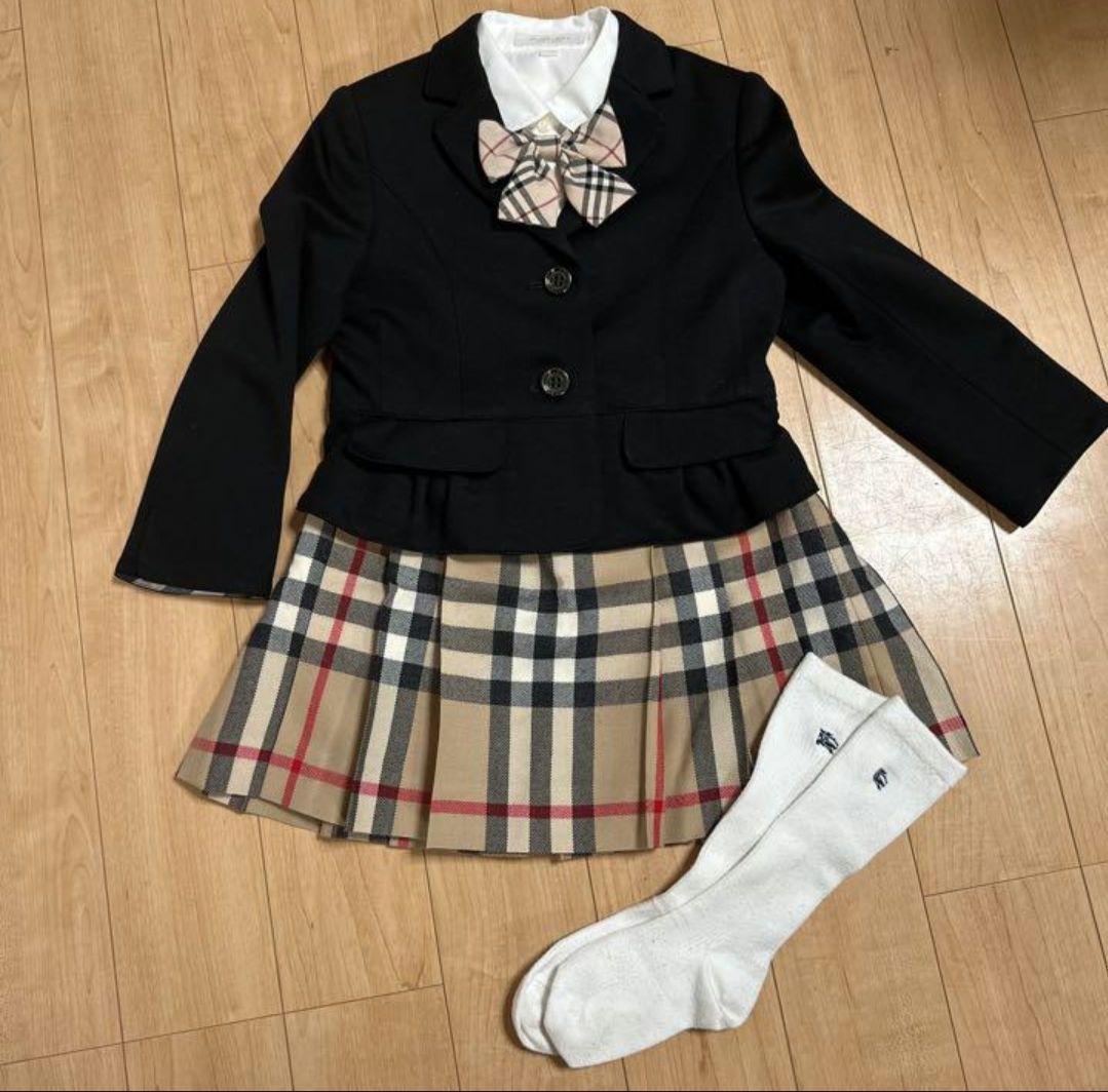 BURBERRY　バーバリー フォーマルスーツ入学式 女の子 卒園式