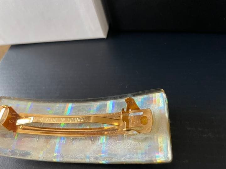 CHANEL ヴィンテージ　ホログラムバレッタ