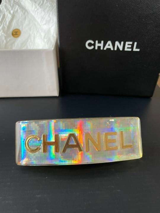 CHANEL ヴィンテージ　ホログラムバレッタ