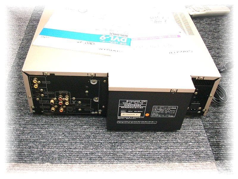 カ*ん様 パイオニア DVD LD プレーヤー【 DVL-9 】