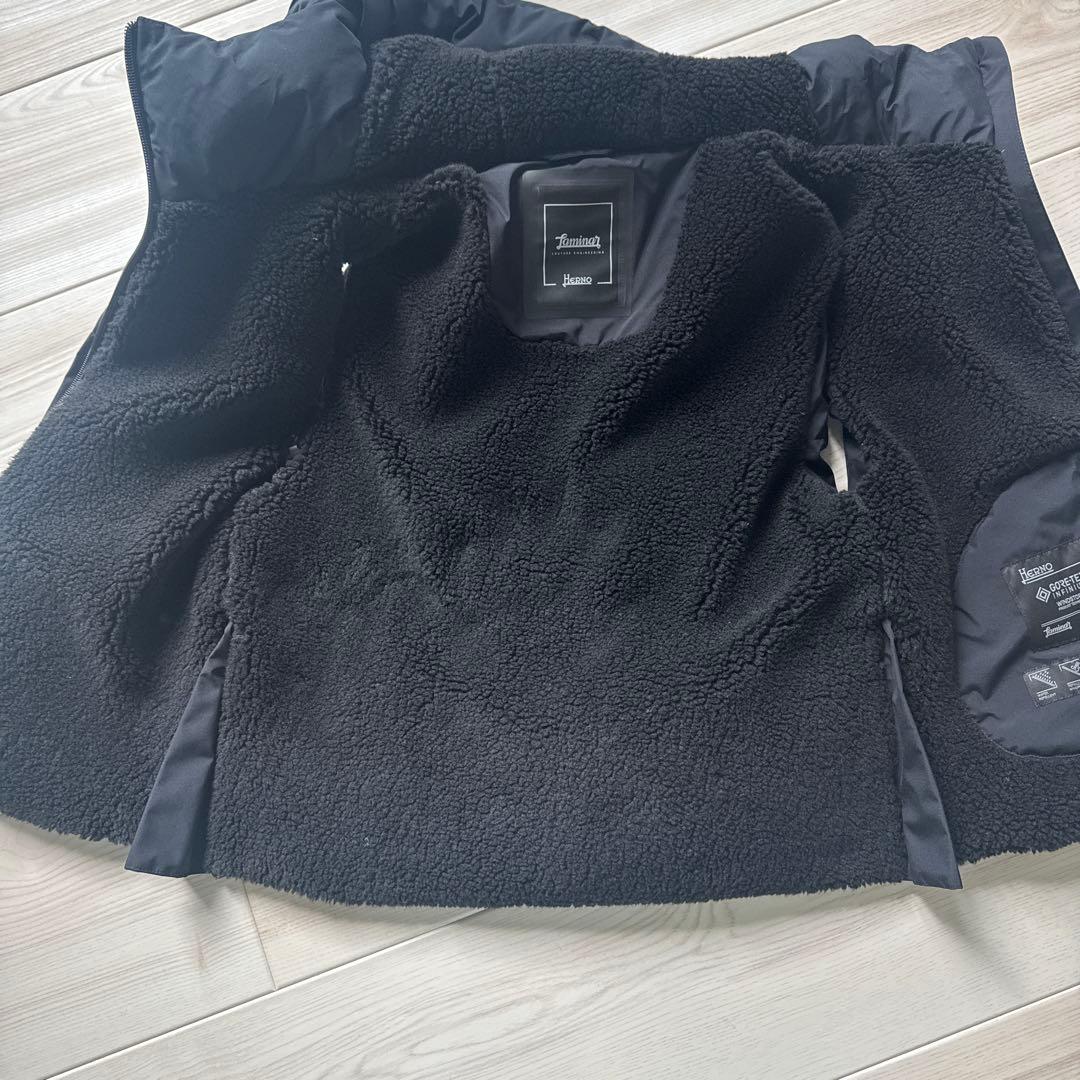 美品ヘルノ☆ダウンベスト黒38