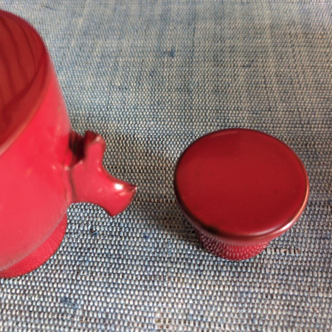 瀬戸國勝さんの輪島塗醤油差し