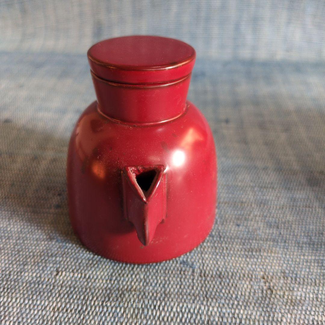 瀬戸國勝さんの輪島塗醤油差し