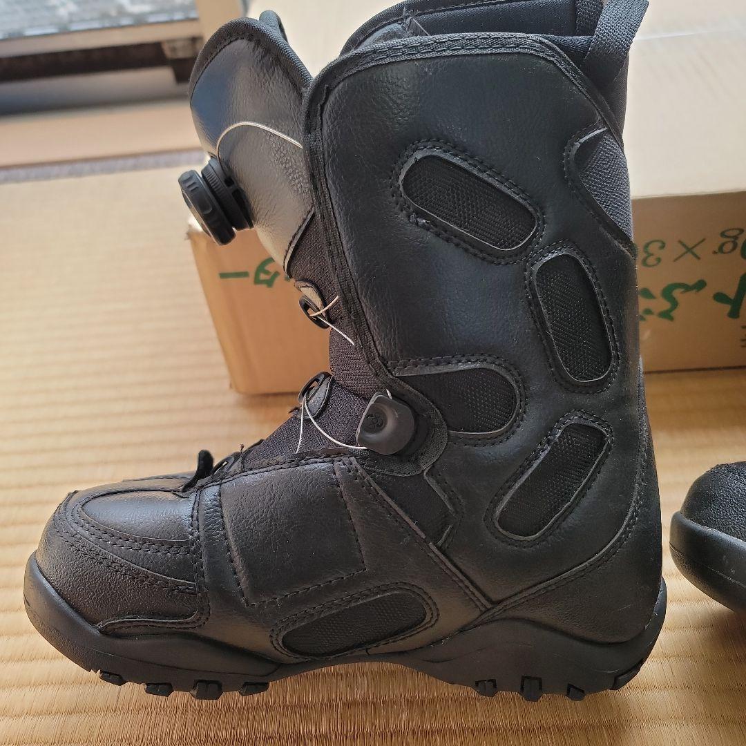 ブラック スノーボードブーツ ダイヤル式25センチ