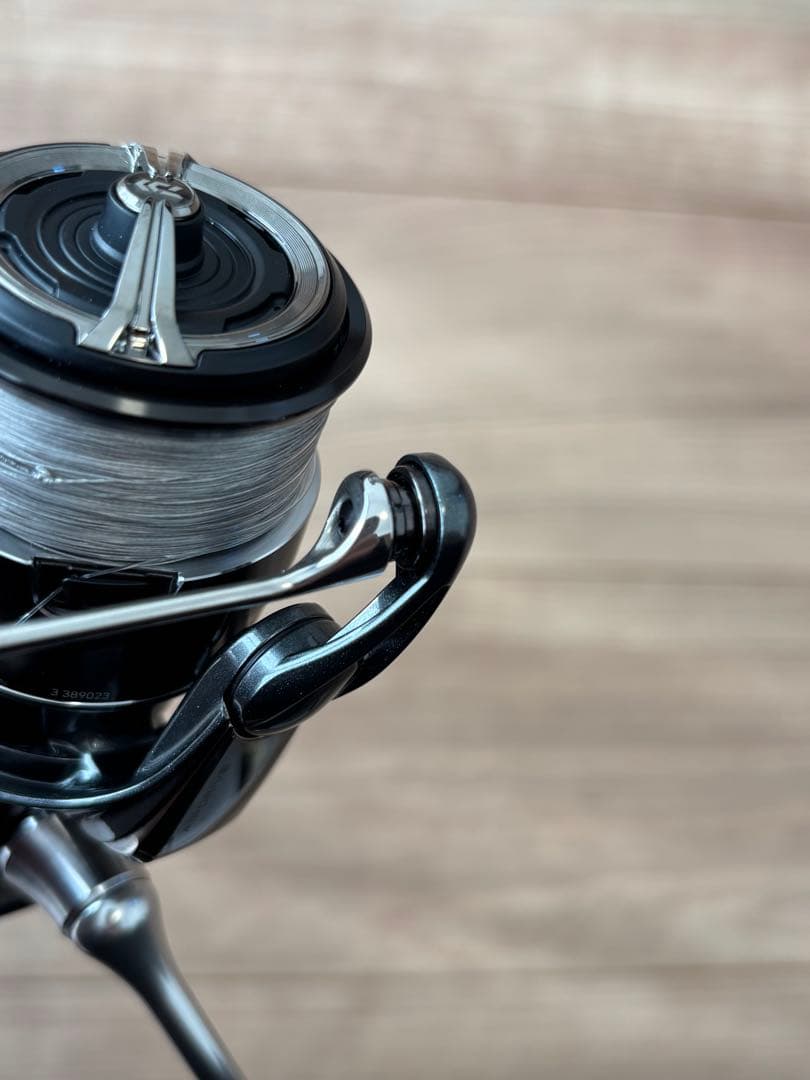 【DAIWA】24ルビアス LT3000-H ほぼ新品・PE0.8号付き