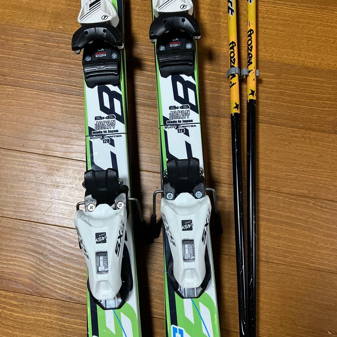スキー4点セット　板128cm ブーツ23cm ストック90cm