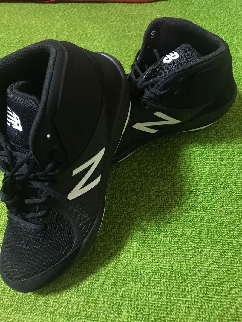 日本未発売 ニューバランス 野球 スパイク 29.5