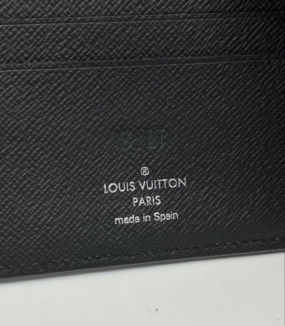 ⭐️ 新型 極美品 ルイ・ヴィトン エピ マルコ 二つ折り財布 ブラック 鑑定済