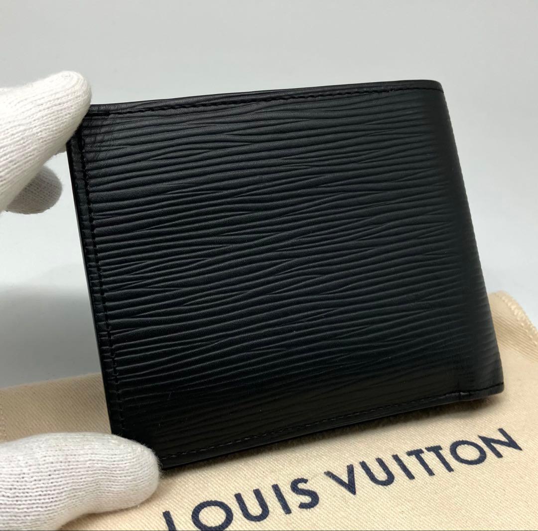 ⭐️ 新型 極美品 ルイ・ヴィトン エピ マルコ 二つ折り財布 ブラック 鑑定済