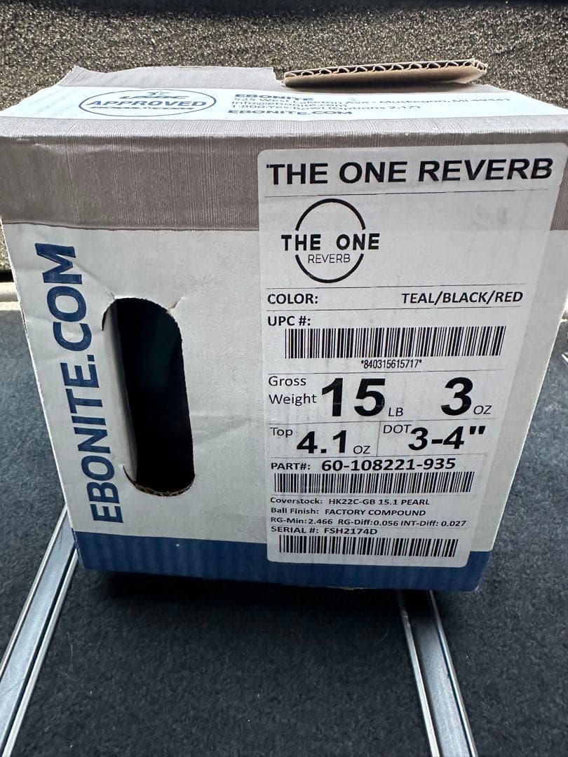 S*様 【穴開け前】エボナイト ザ・ワン リバーブ 15ポンド（ボウリングボール