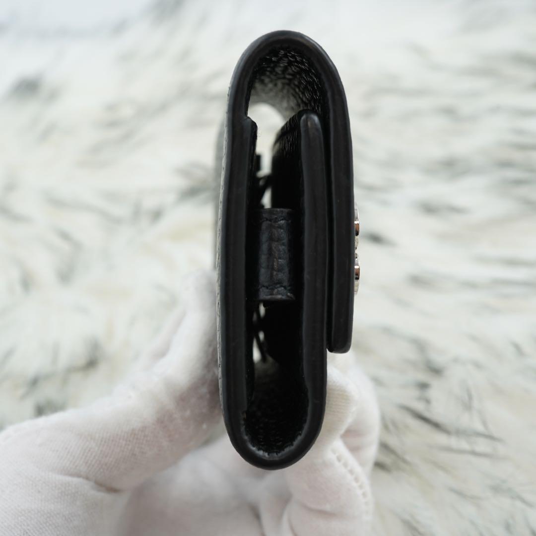 未使用品　GUCCI グッチ　6連キーケース　三つ折り　GG柄　ブラック　希少