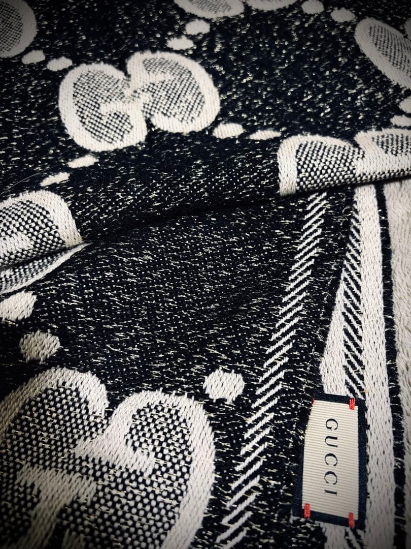 GUCCI マフラー GG ロゴ　ジャガード　メタリック　ウール　リバーシブル