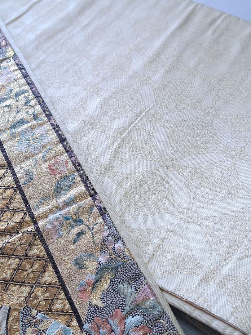 袋帯　六通　金銀　華文　正絹　着物