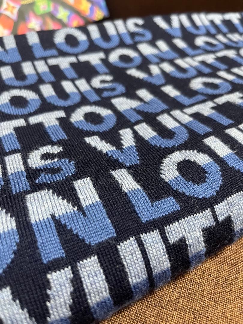 ルイヴィトン マフラー ウール エシャルプ LV スプリット