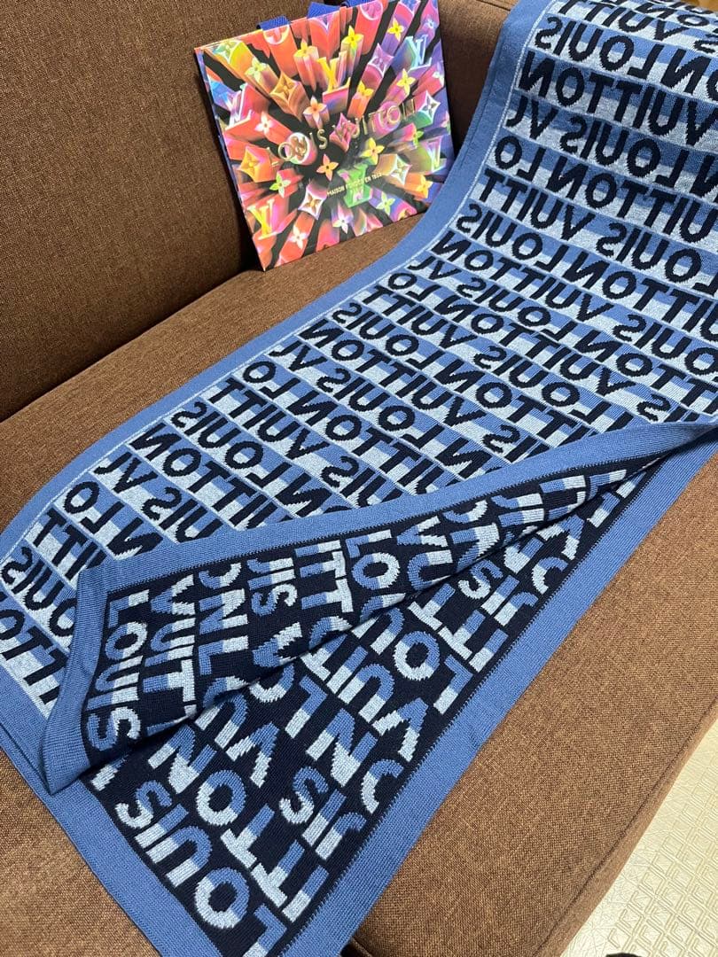 ルイヴィトン マフラー ウール エシャルプ LV スプリット