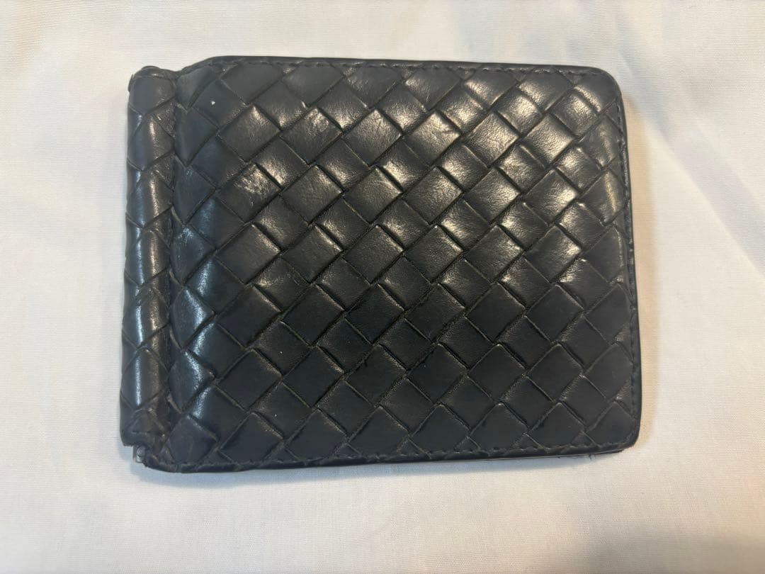ボッテガヴェネタ　二つ折り財布　マネークリップ　レザー