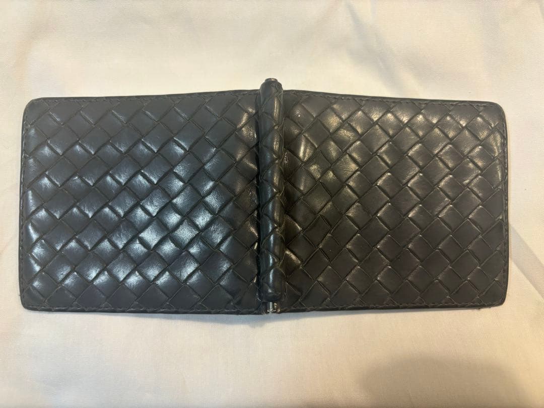 ボッテガヴェネタ　二つ折り財布　マネークリップ　レザー