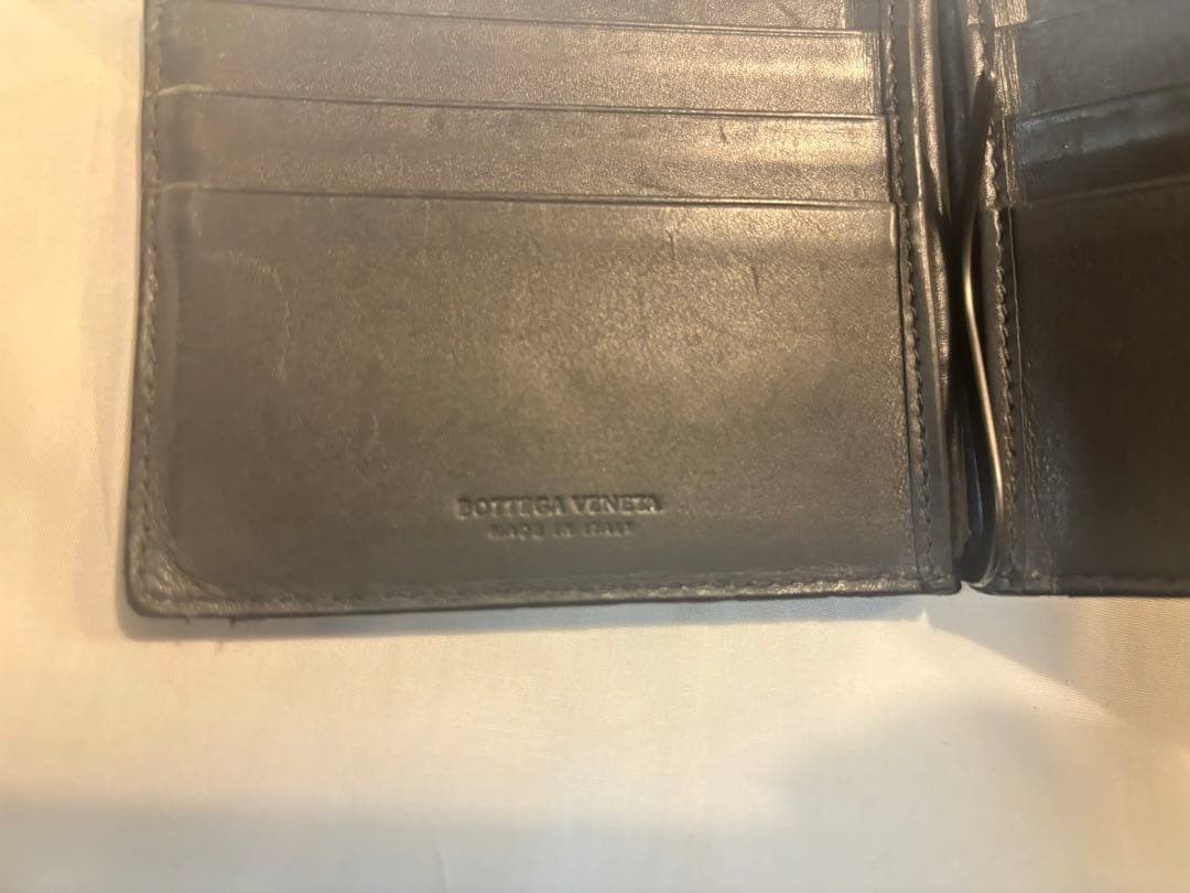 ボッテガヴェネタ　二つ折り財布　マネークリップ　レザー