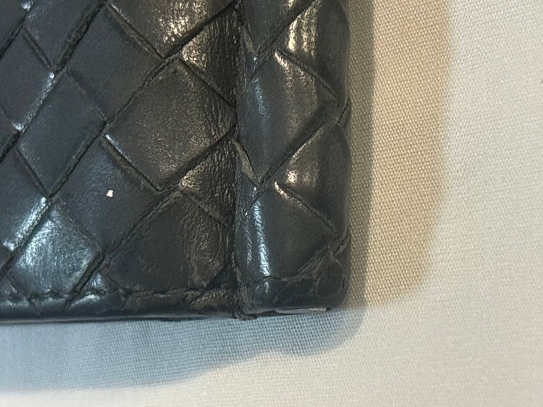 ボッテガヴェネタ　二つ折り財布　マネークリップ　レザー