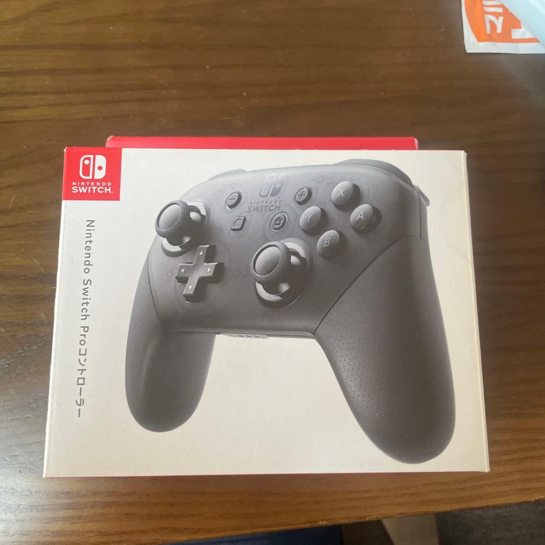 Nintendo Switch 本体 ＋プロコン2つ