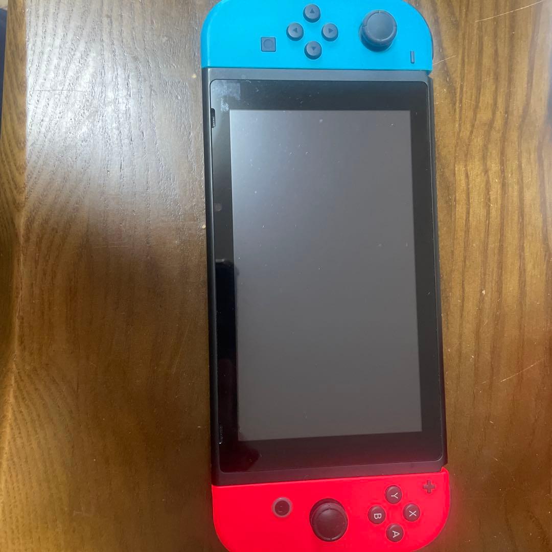 Nintendo Switch 本体 ＋プロコン2つ