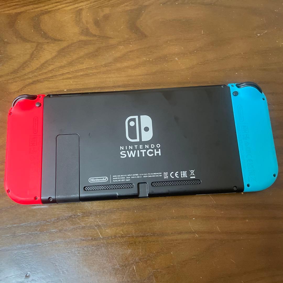 Nintendo Switch 本体 ＋プロコン2つ