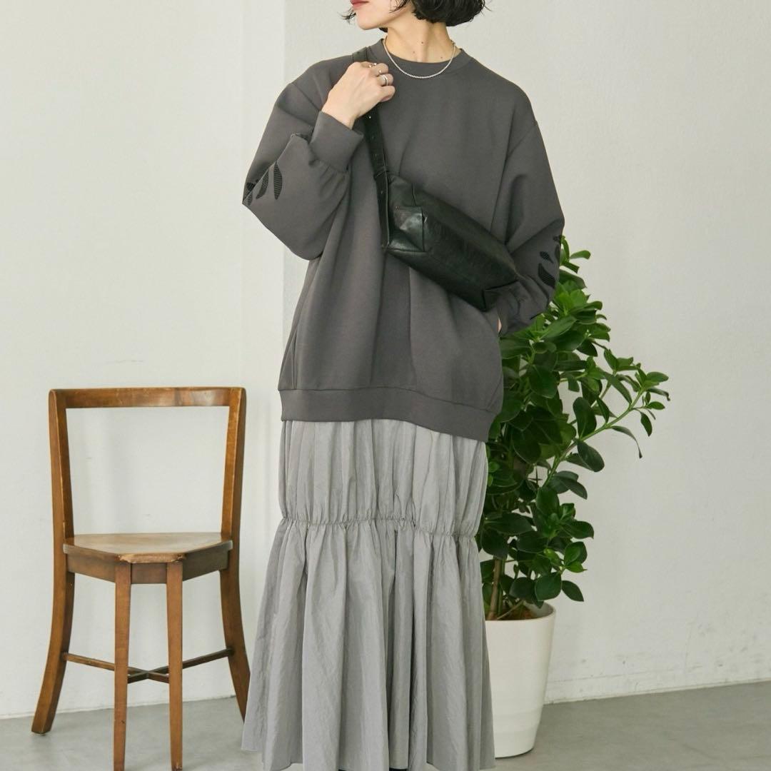 イアパピヨネ　軽量　本革　ボックスミニショルダーバッグ ブラック　レザー