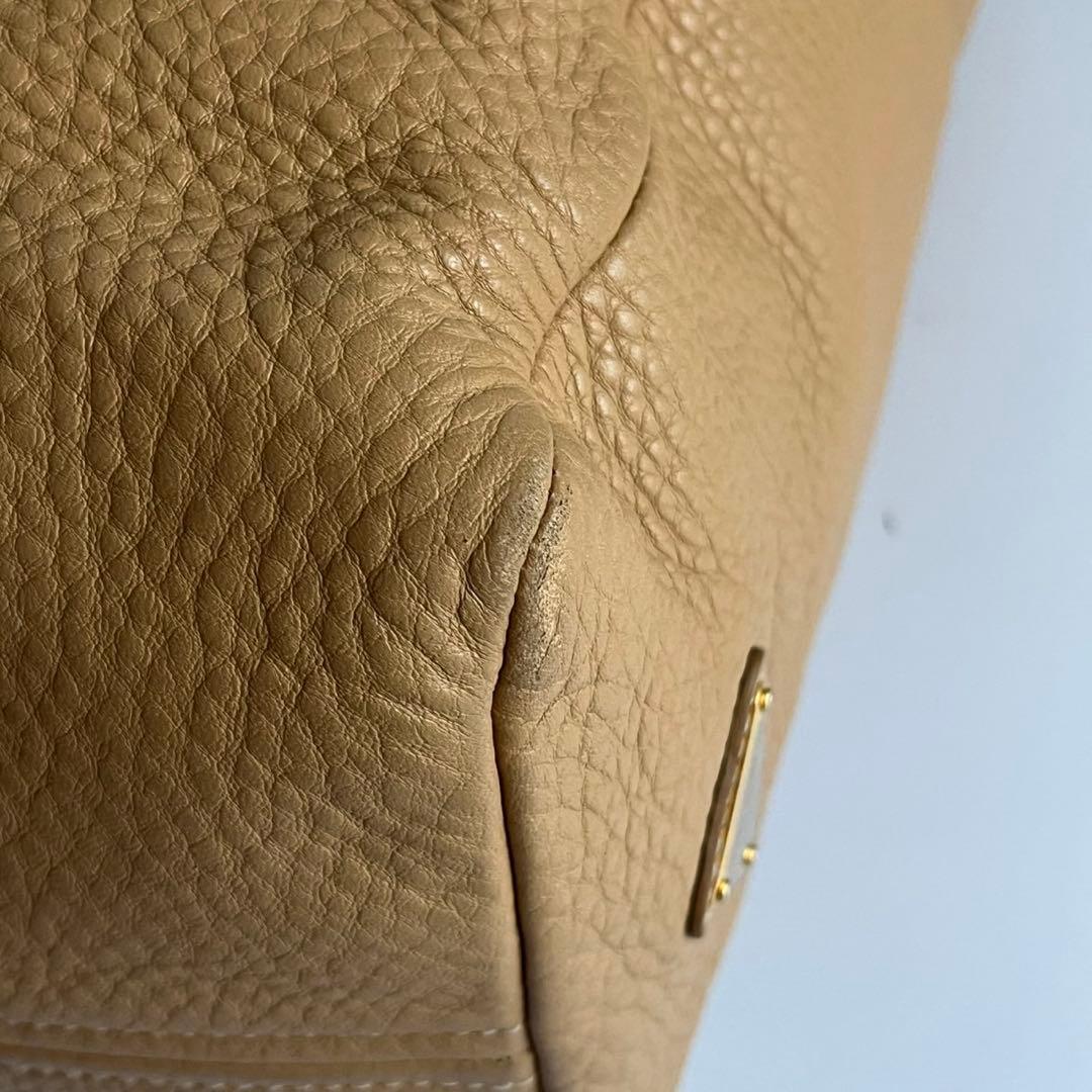 極美品✨　PRADA トートバッグ レザー　ベージュ　三角プレート