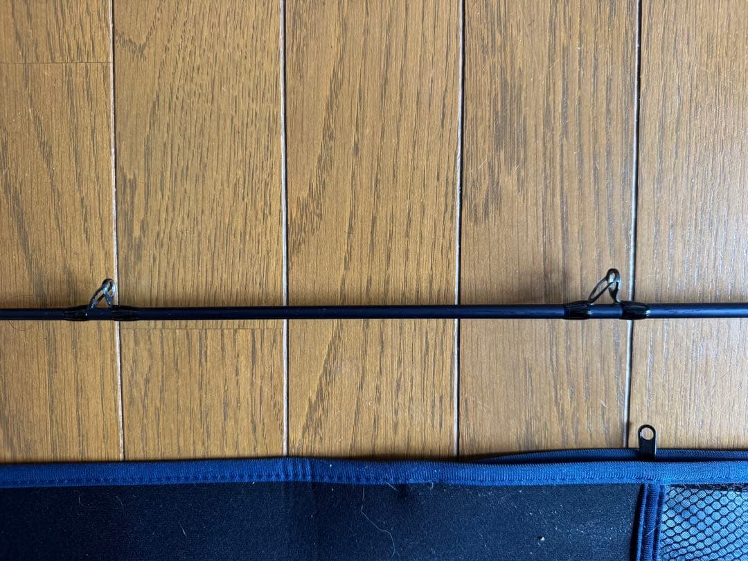 ソルティガSJ 64B-3 ロッドケース付き