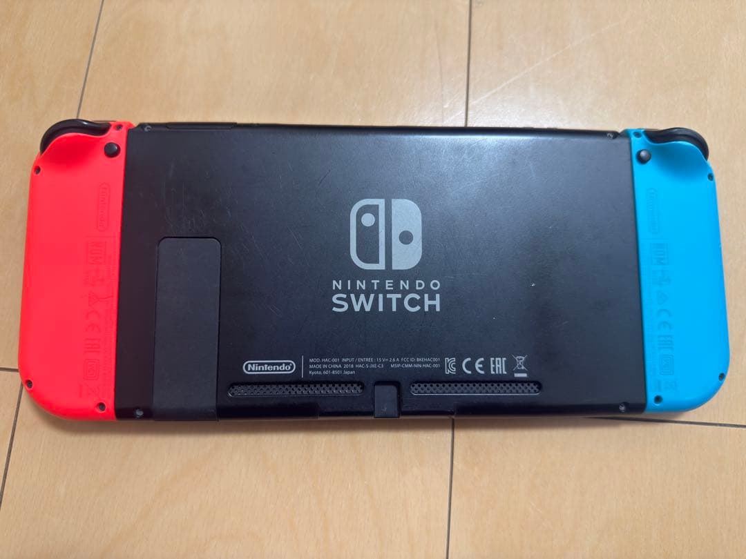 Nintendo Switch 本体のみ＋ゲームソフト3本付き