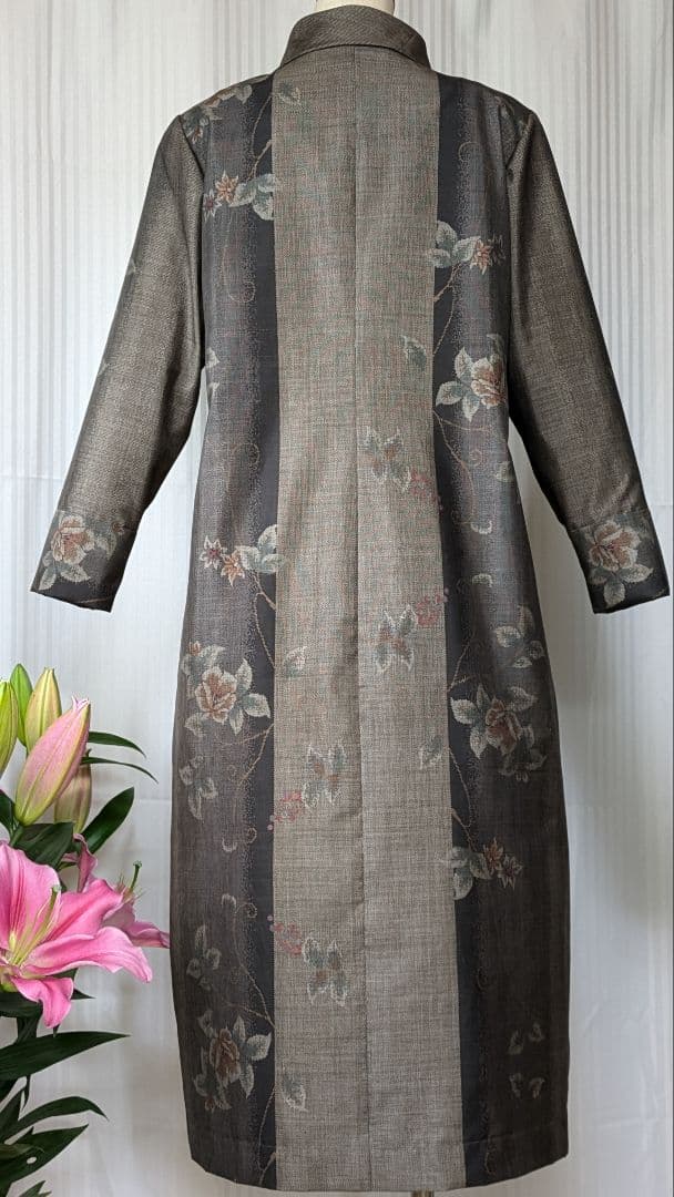 No242 大島紬着物リメイク ９マルキ大島紬重ね襟ワンピ （被りタイプ）