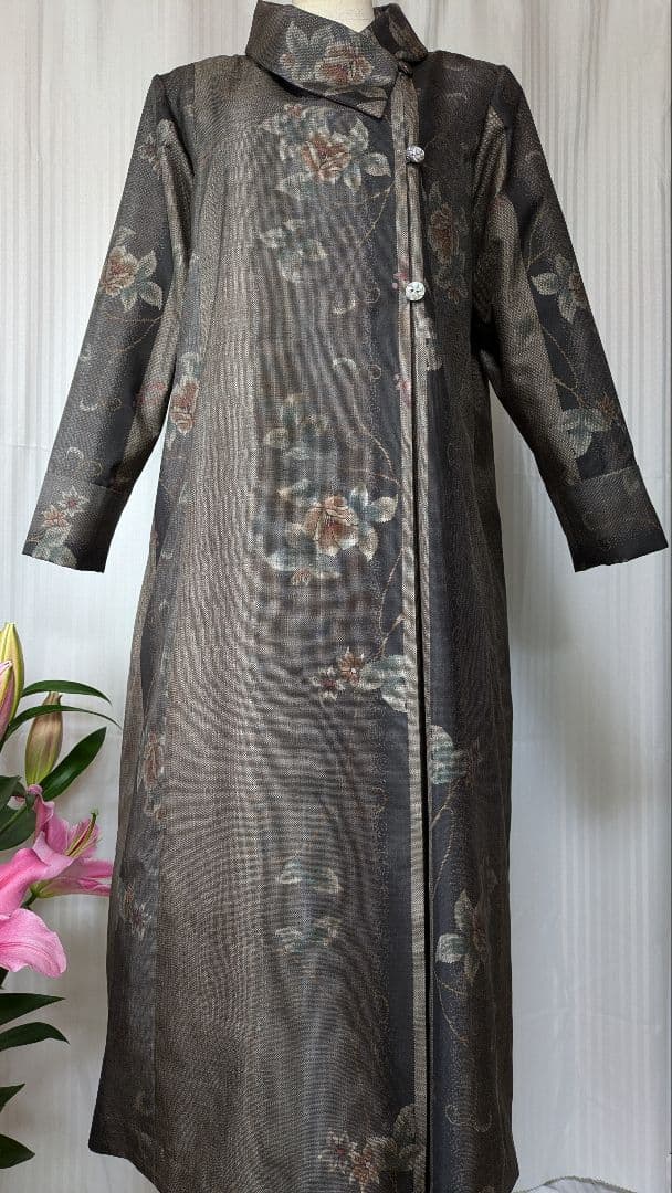 No242 大島紬着物リメイク ９マルキ大島紬重ね襟ワンピ （被りタイプ）