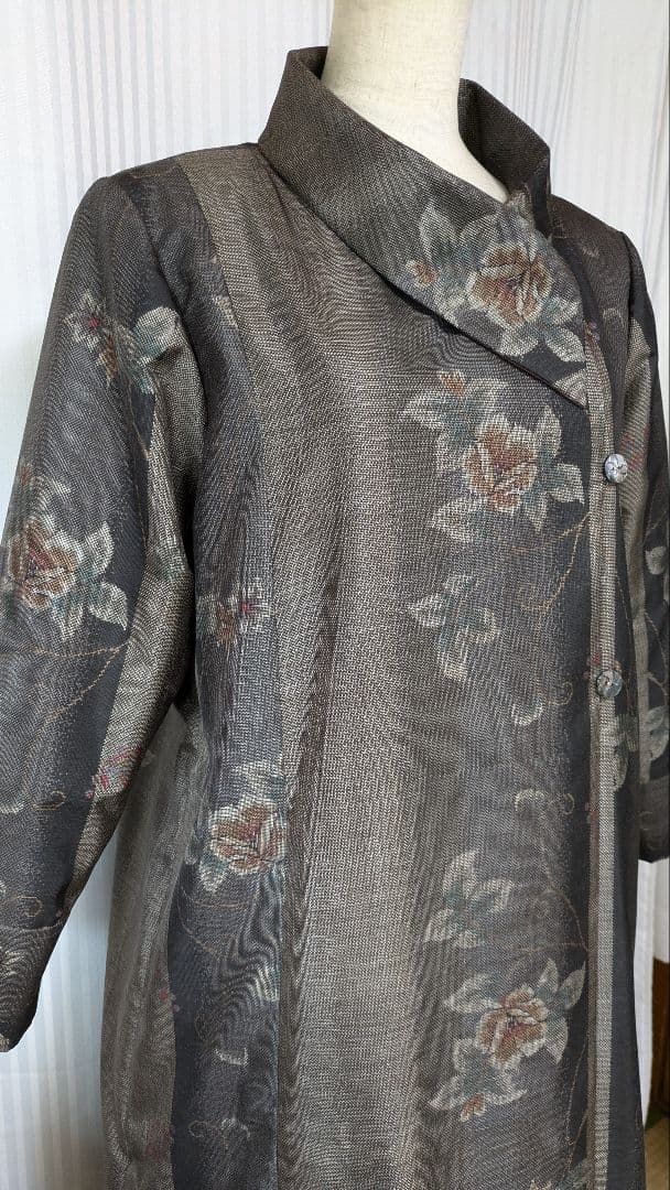 No242 大島紬着物リメイク ９マルキ大島紬重ね襟ワンピ （被りタイプ）