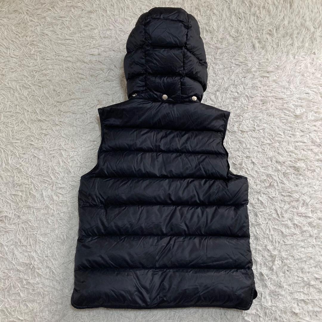 16714✨モンクレールBILLECART ダウンベスト フード ワッペンロゴ