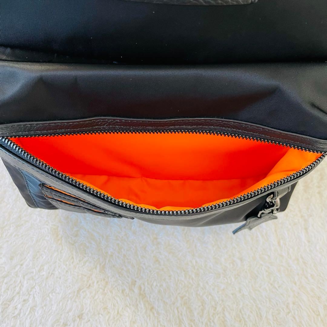 【未使用】AVIREX リュック バックパック 黒