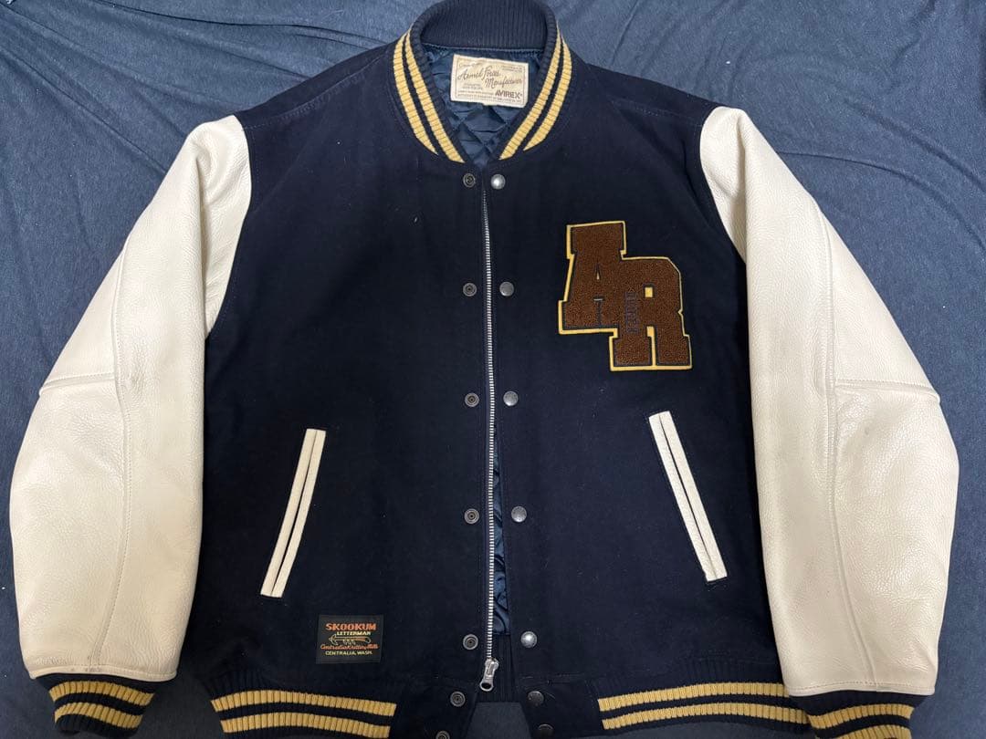 AVIREX USA スタジャン ネイビー/ホワイト